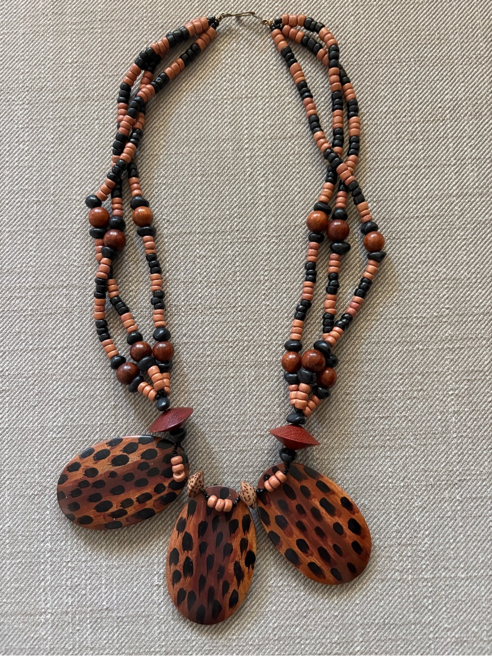 GORGEOUS handcrafted chunky statement necklace wooden pendants natural wood bead